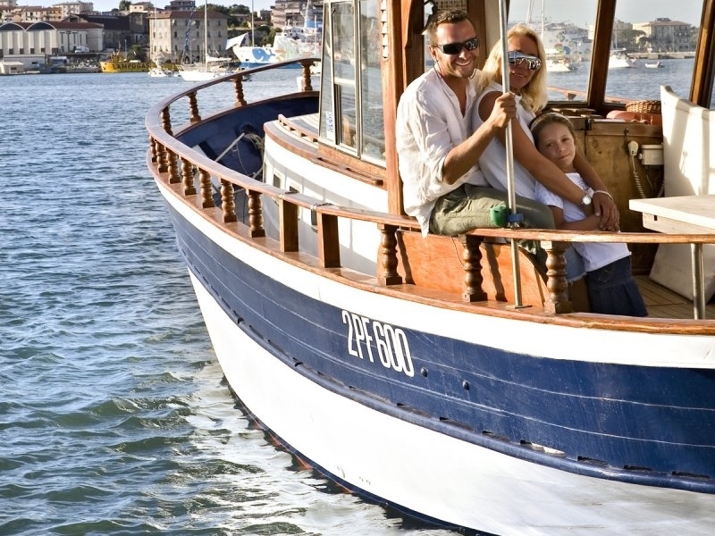 Giornata di pesca all'Isola d'Elba € 250,00 a persona - Crociere a vela e pesca